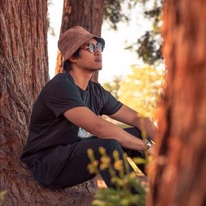 Meet your Posher, Michael